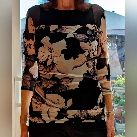 Beautiful Flowered INC Blouse - Picture 1 of 8